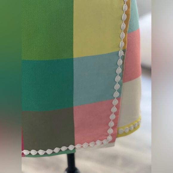 Crown & Ivy Multicolor Plaid stretchy skort - Picture 4 of 8